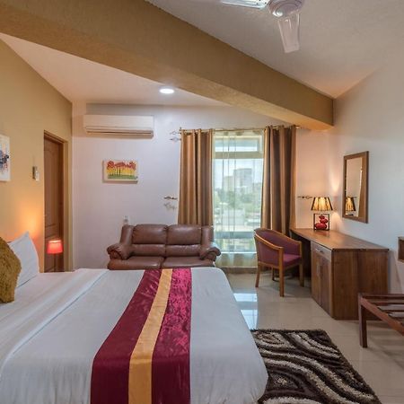 Hotel Raha Tower Dar es Salaam Ngoại thất bức ảnh