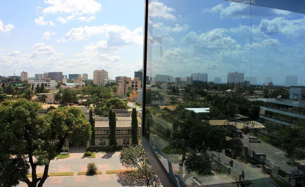 Hotel Raha Tower Dar es Salaam Ngoại thất bức ảnh